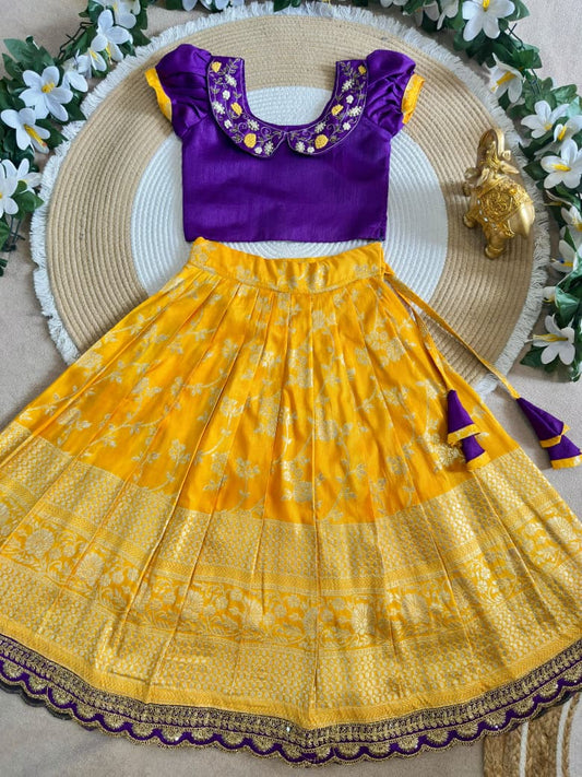 Royal Duo Contrast Kids Lehenga Choli – South Indian Festive Wear