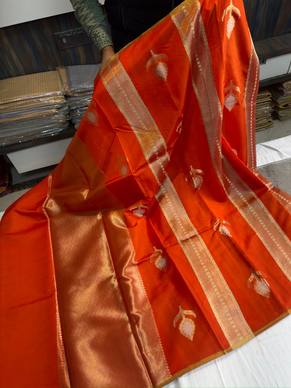 Banarasi Rao Mango Soft Silk Saree with Runcut Design