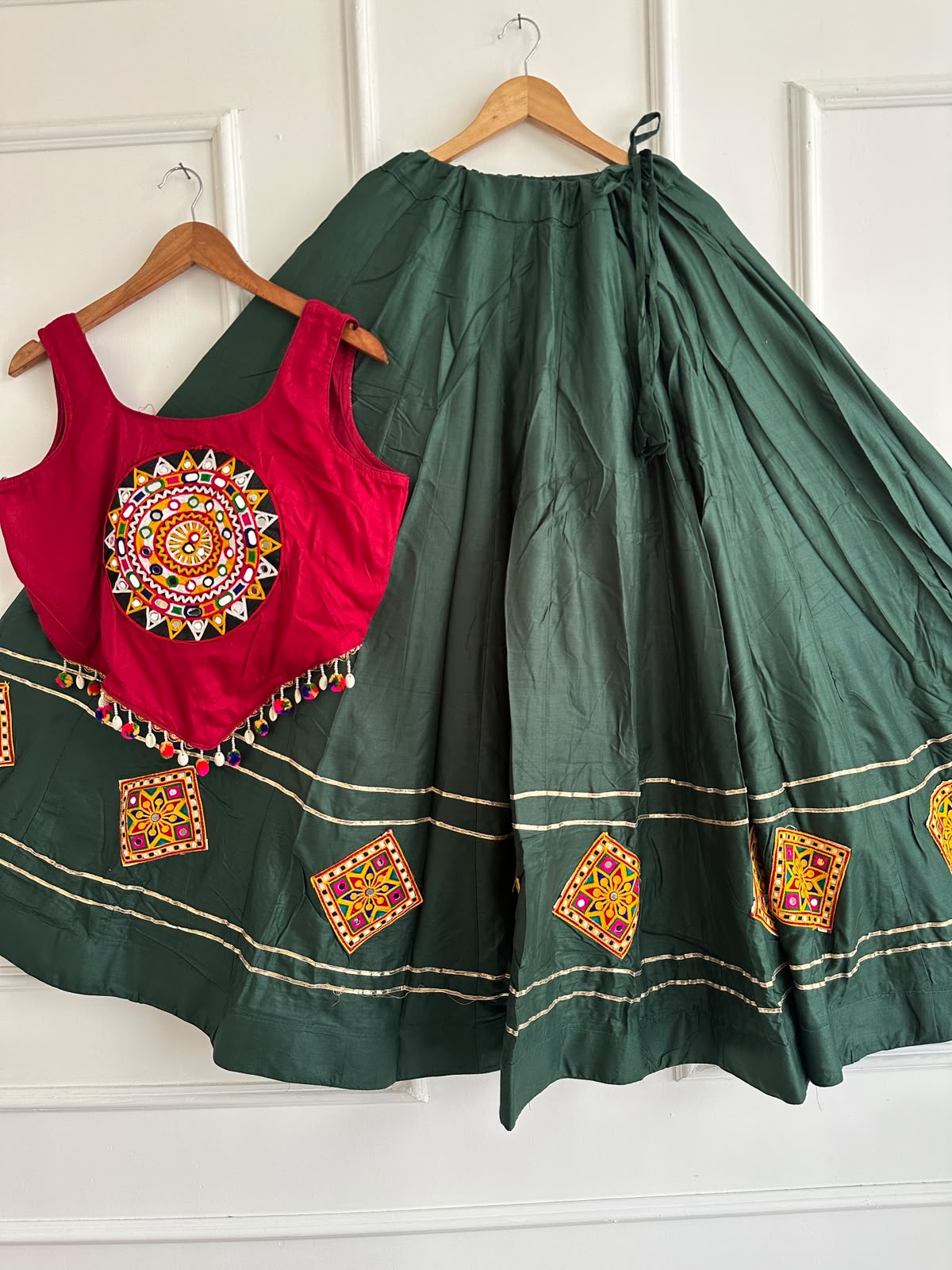 Kutchi Chaniyacholi Navratri Lehenga Choli with Hand-Stitched Shell Work