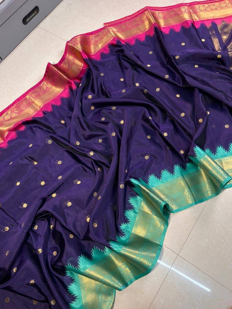 Banarasi Semi Silk Soft Ganga Jamuna Saree with Contrast Pallu