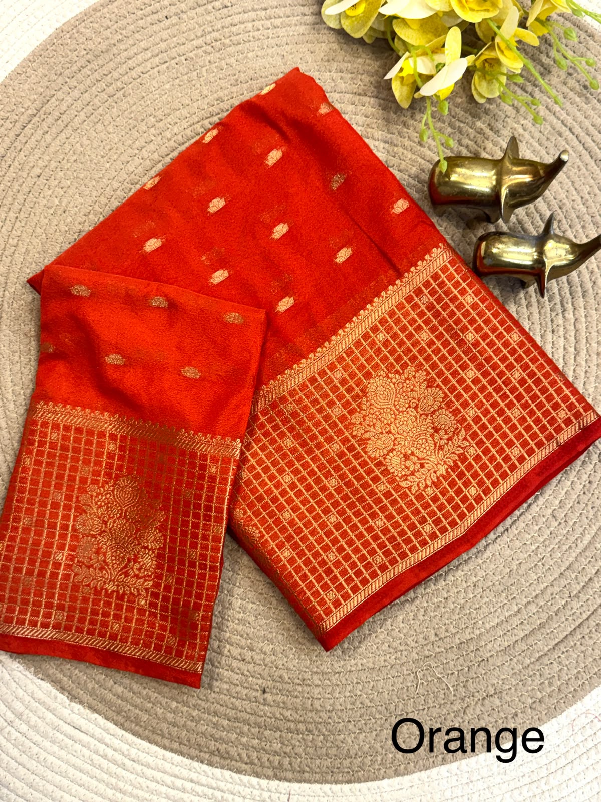 Pure Viscose Soft Silk Saree with Weaving Thread Border and Butti Blouse
