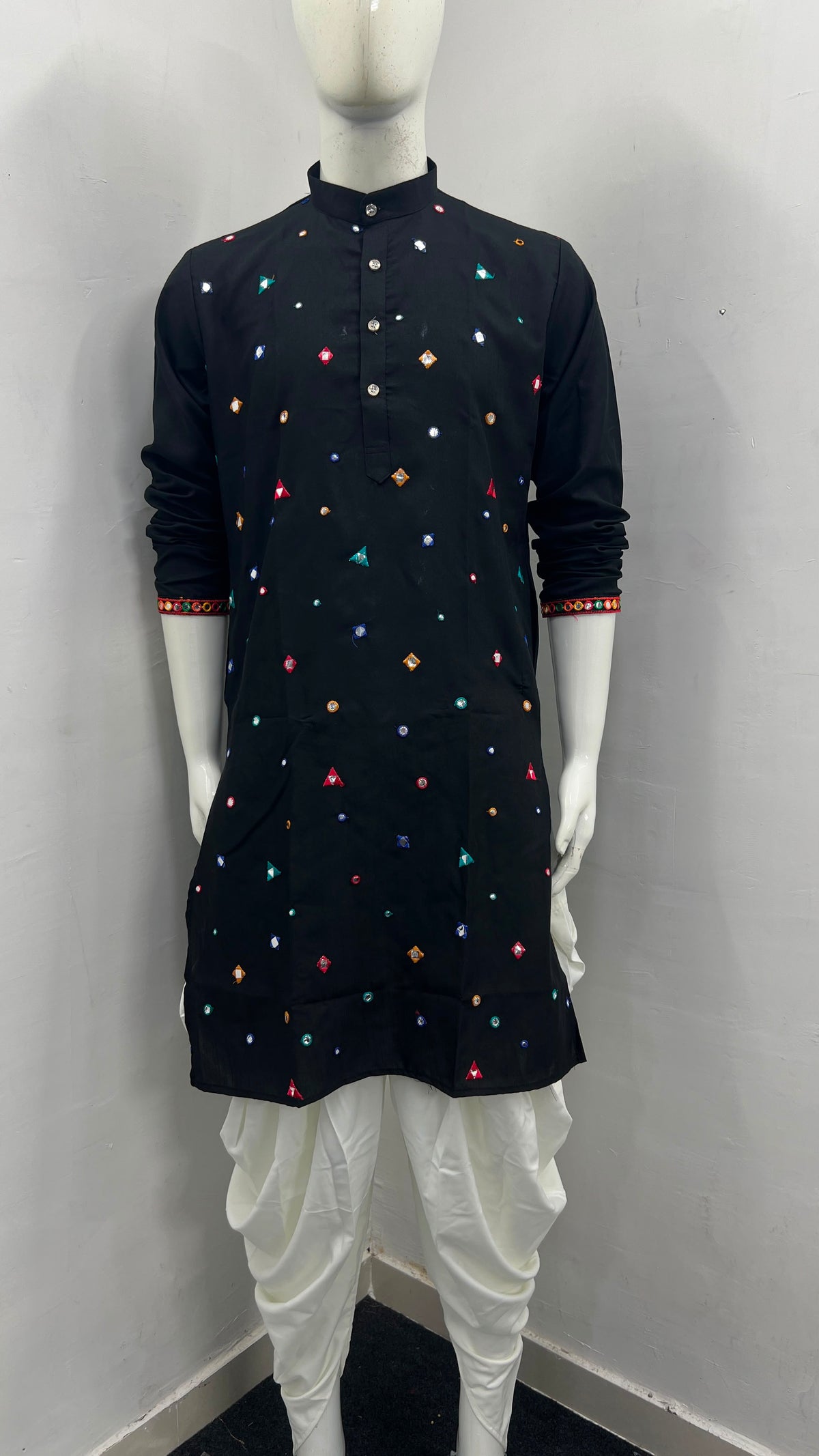 Rangilo Vol 2.0 Men's Navratri Kurta with Dhoti