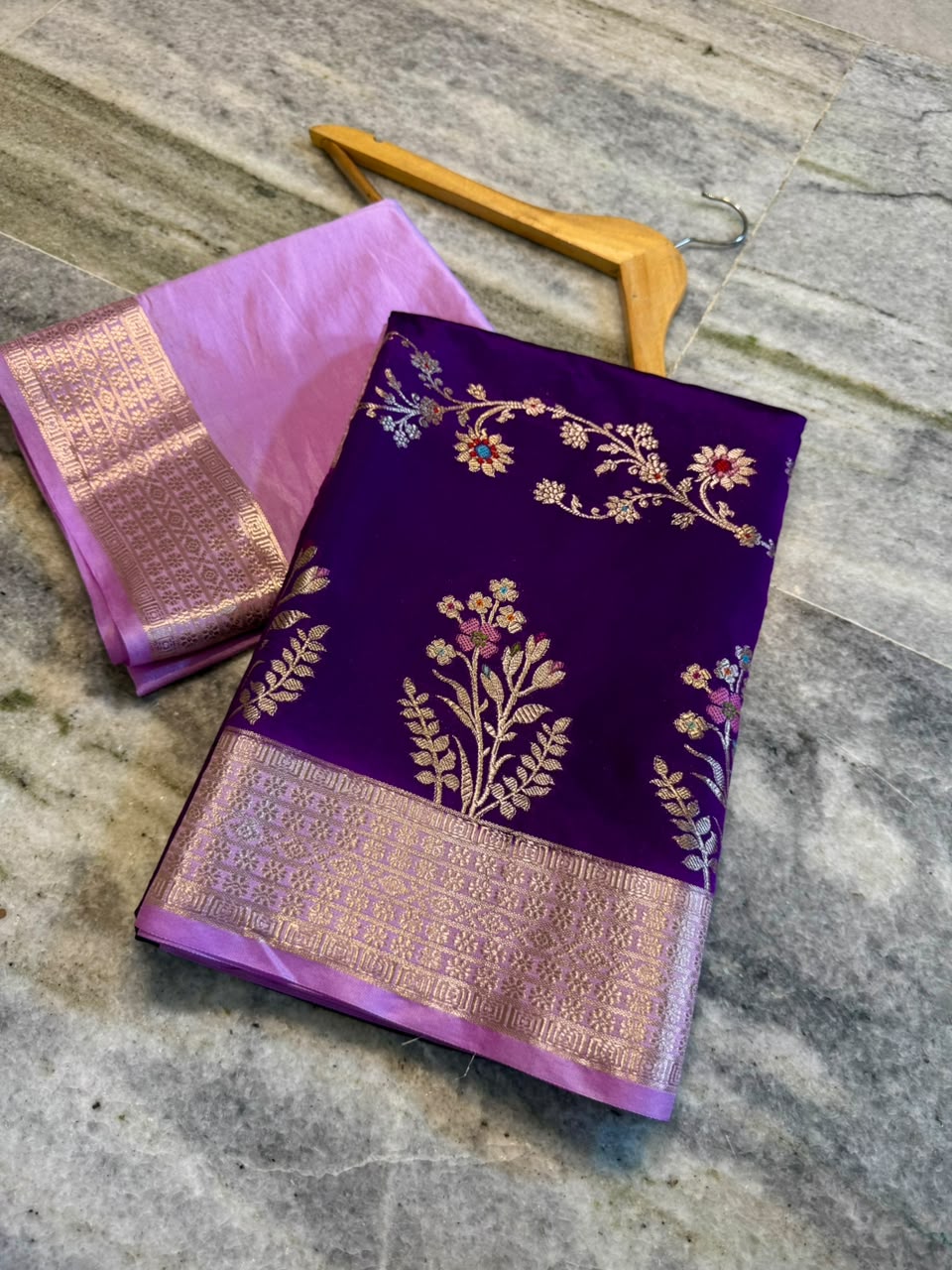 Banarasi Katan Silk Saree with Zari Butti and Contrast Jacquard Pallu