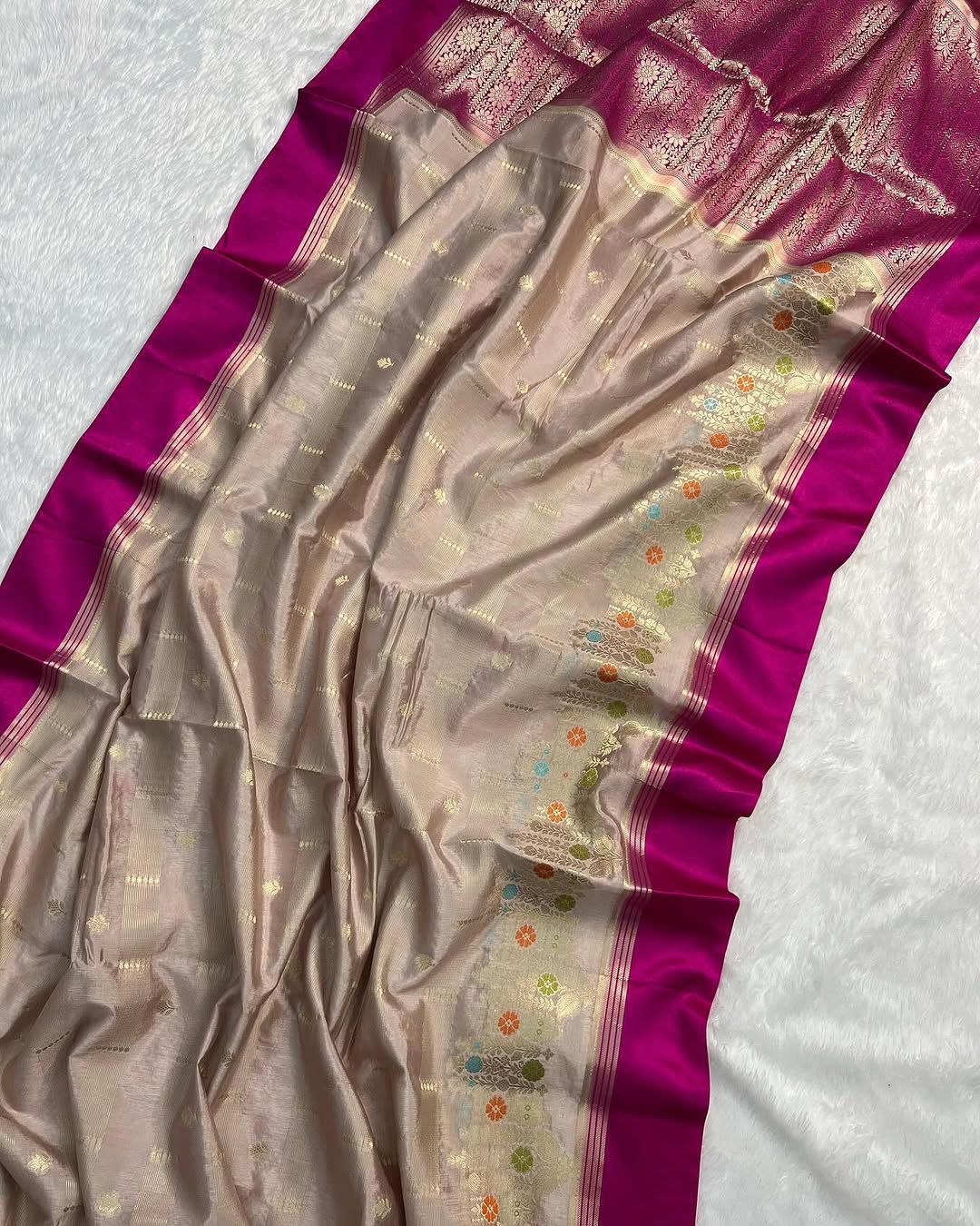 Banarasi Raw Mango Silk Saree with Designer Border and Blouse Piece