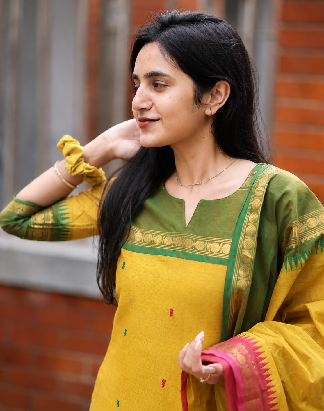 Keyuri Kanchi Cotton Kurti with Dupatta – Mustard