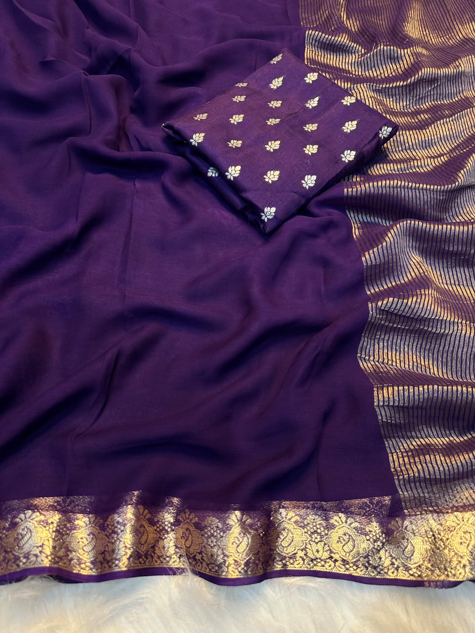 Viscose Weaving Pattern Saree with Dola Banarasi Silk Blouse
